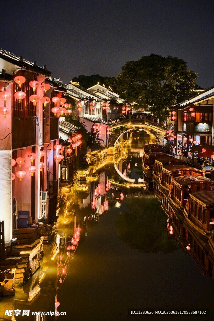 江南水乡夜景