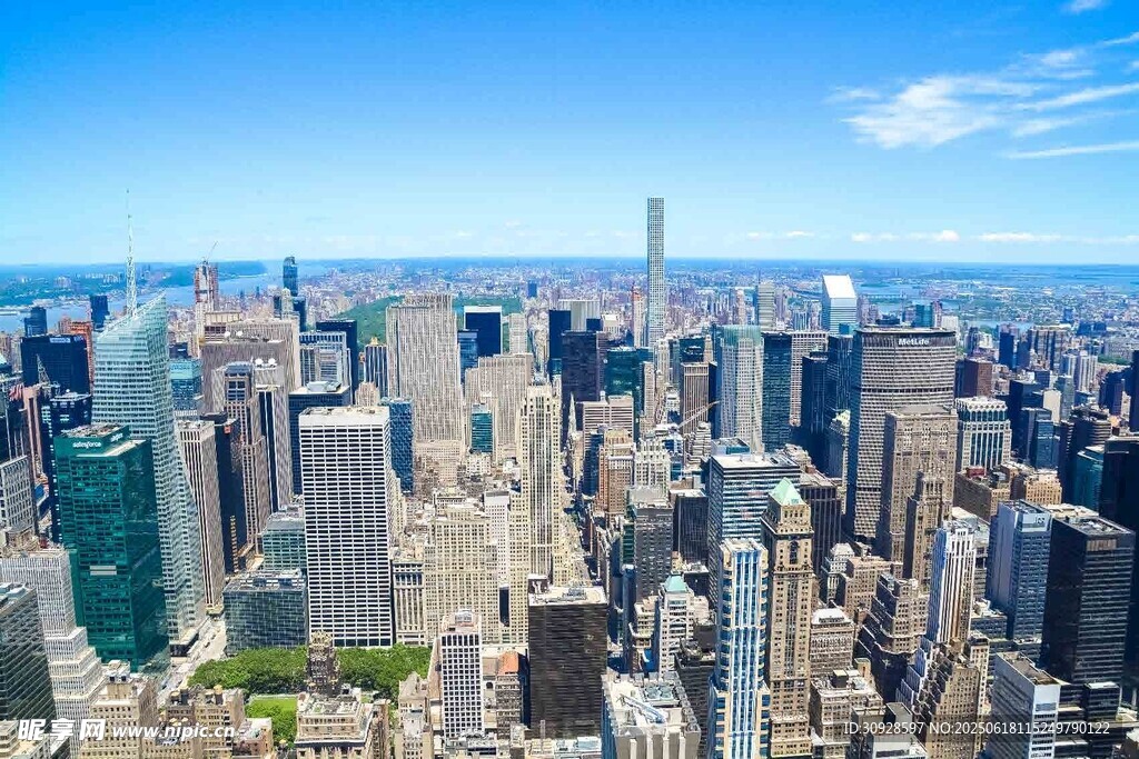 俯瞰繁华纽约城市天际线