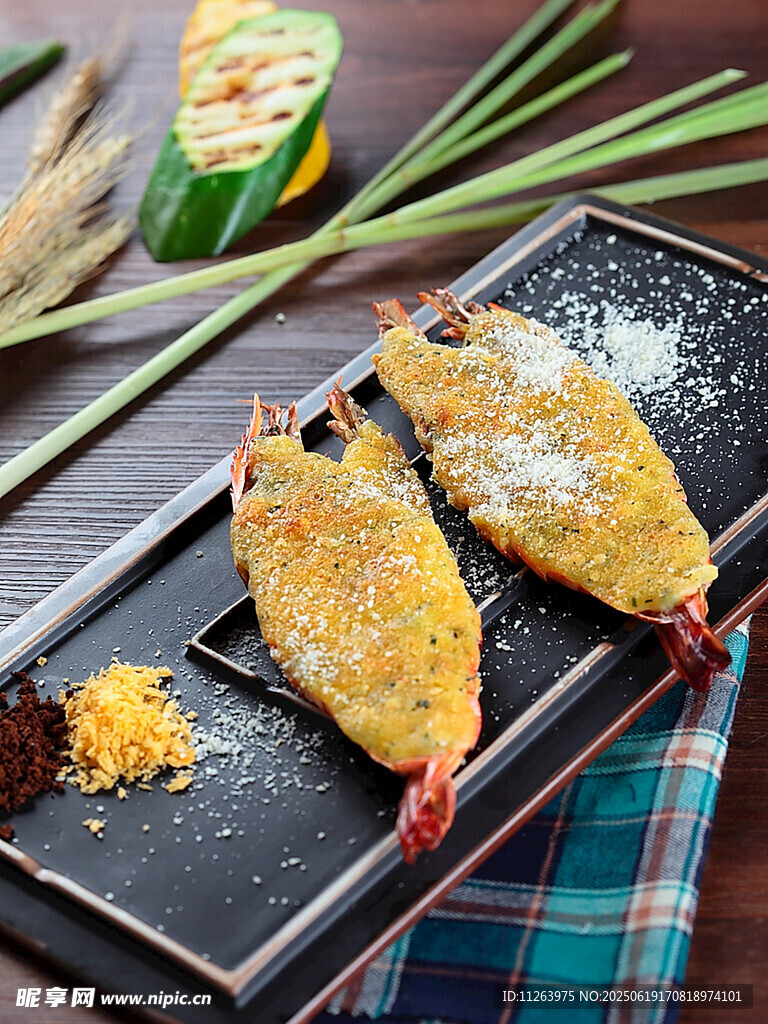 蒜茸牛油焗大虾