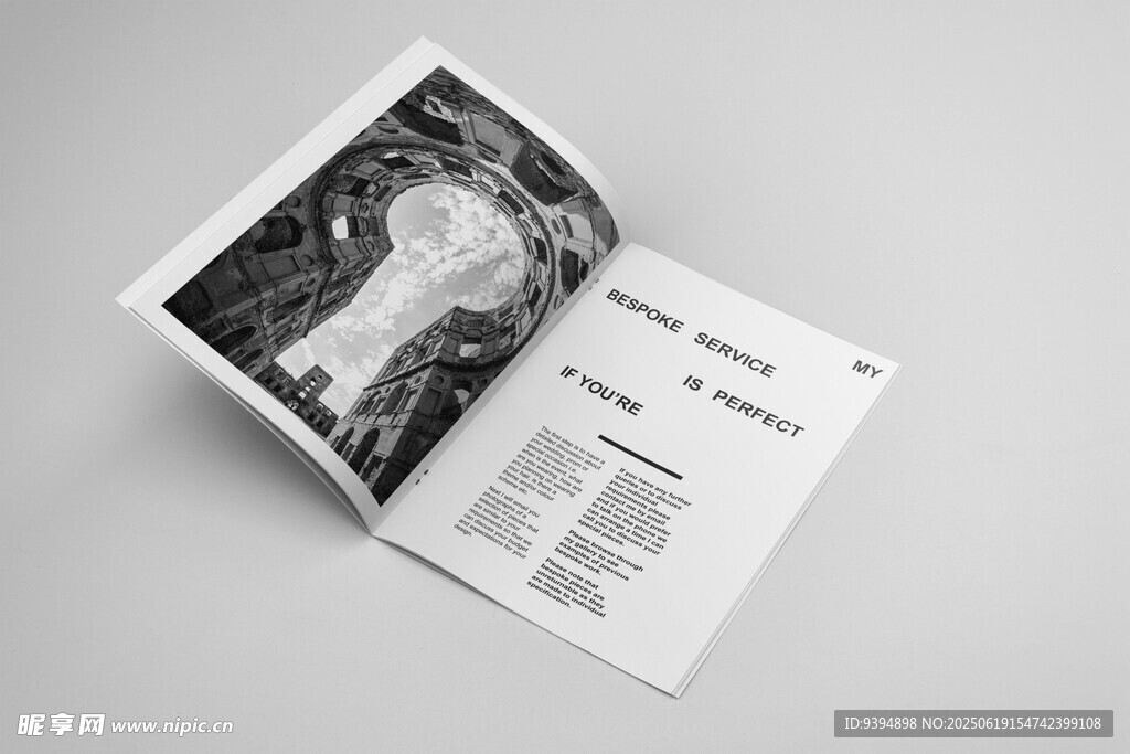 黑白画册内页展示智能贴图素材样