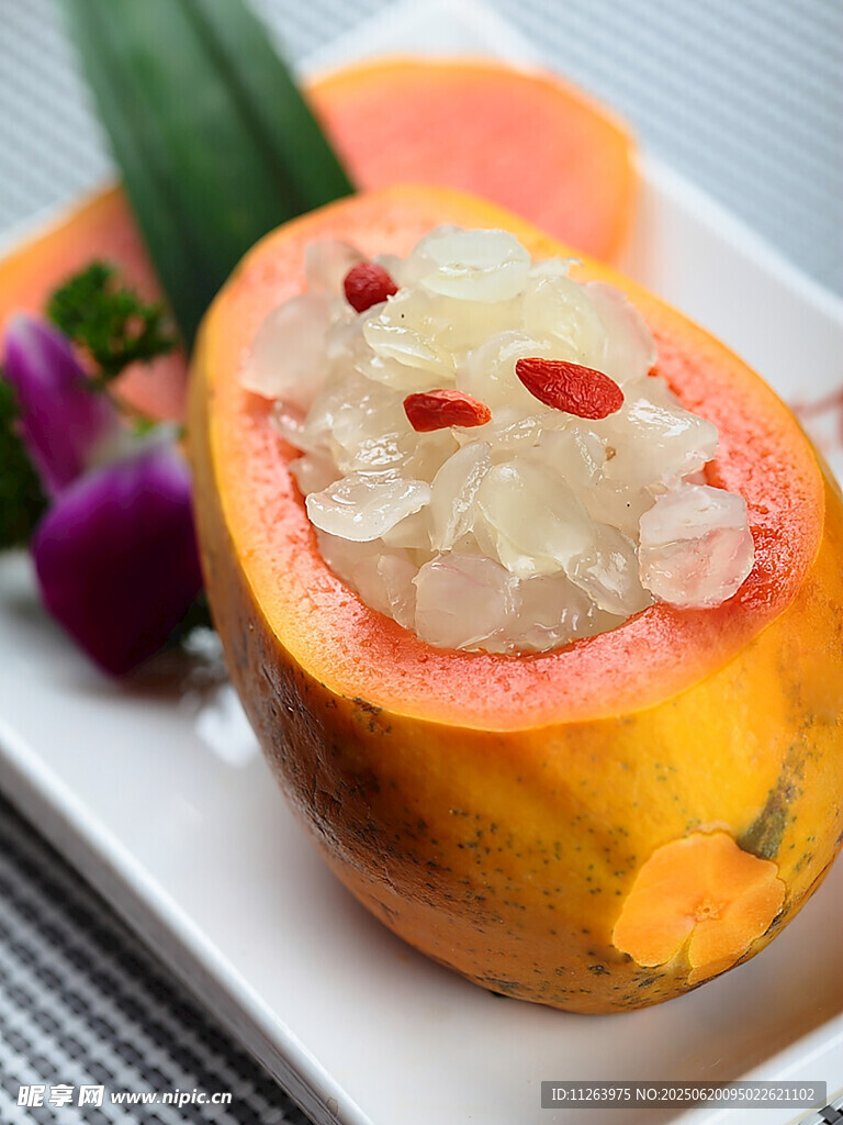 木瓜炖雪蛤 滋补养颜美食