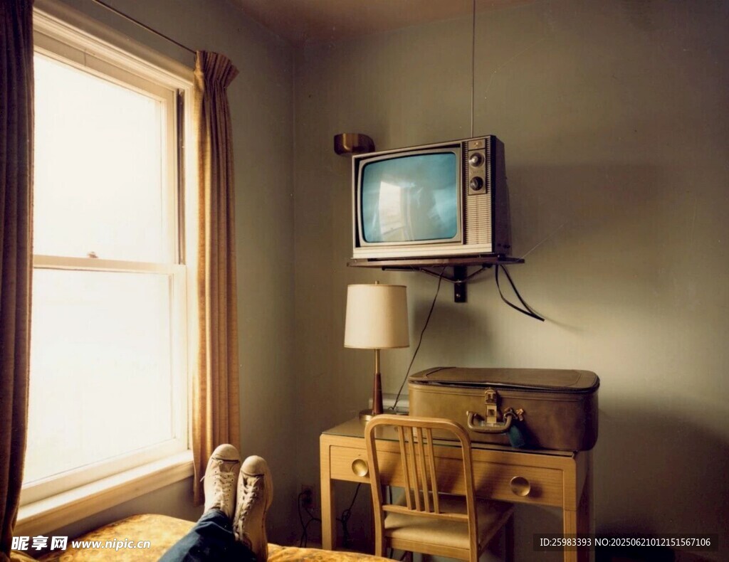 老式电视机