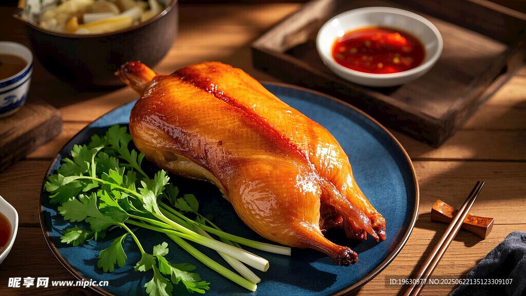 美味烤鸭配新鲜蔬菜