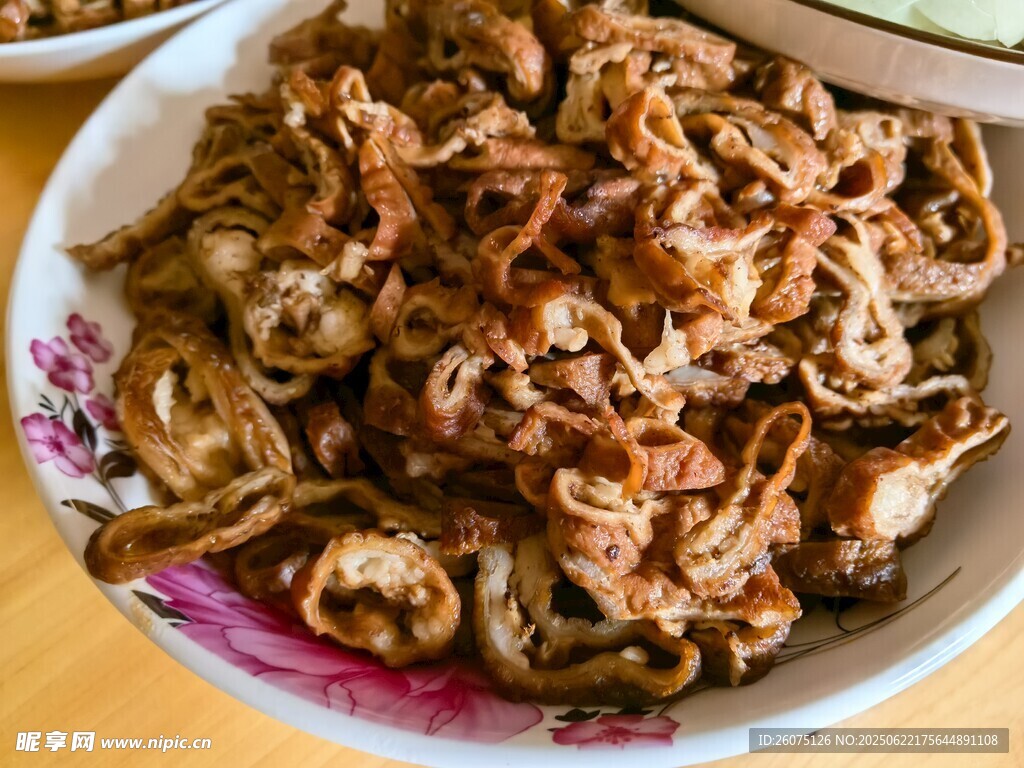 美味卤肥肠
