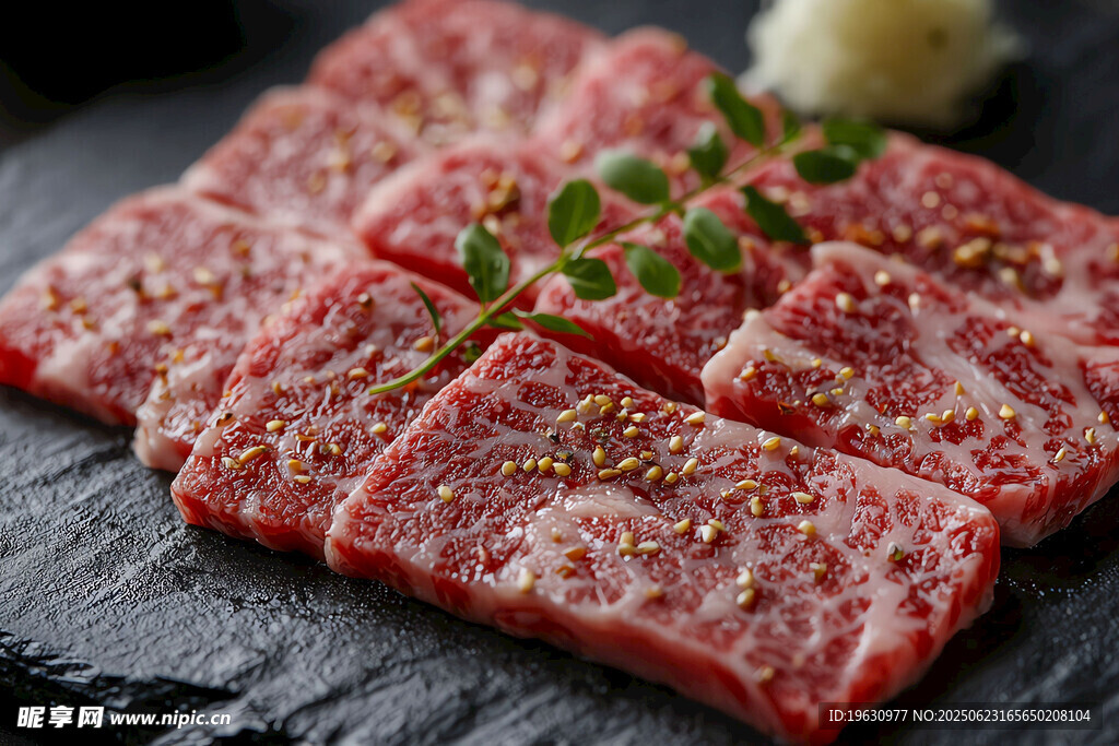 美味雪花牛肉切片