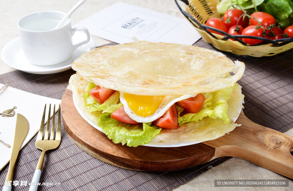 美味蔬菜鸡蛋煎饼