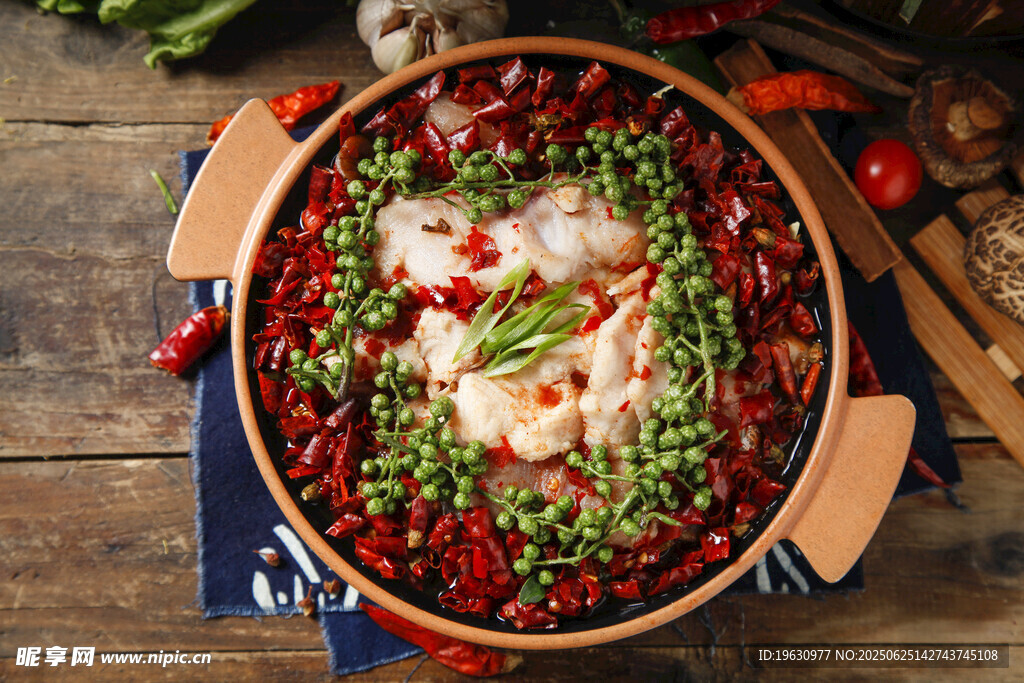 麻辣鲜香的特色水煮鱼