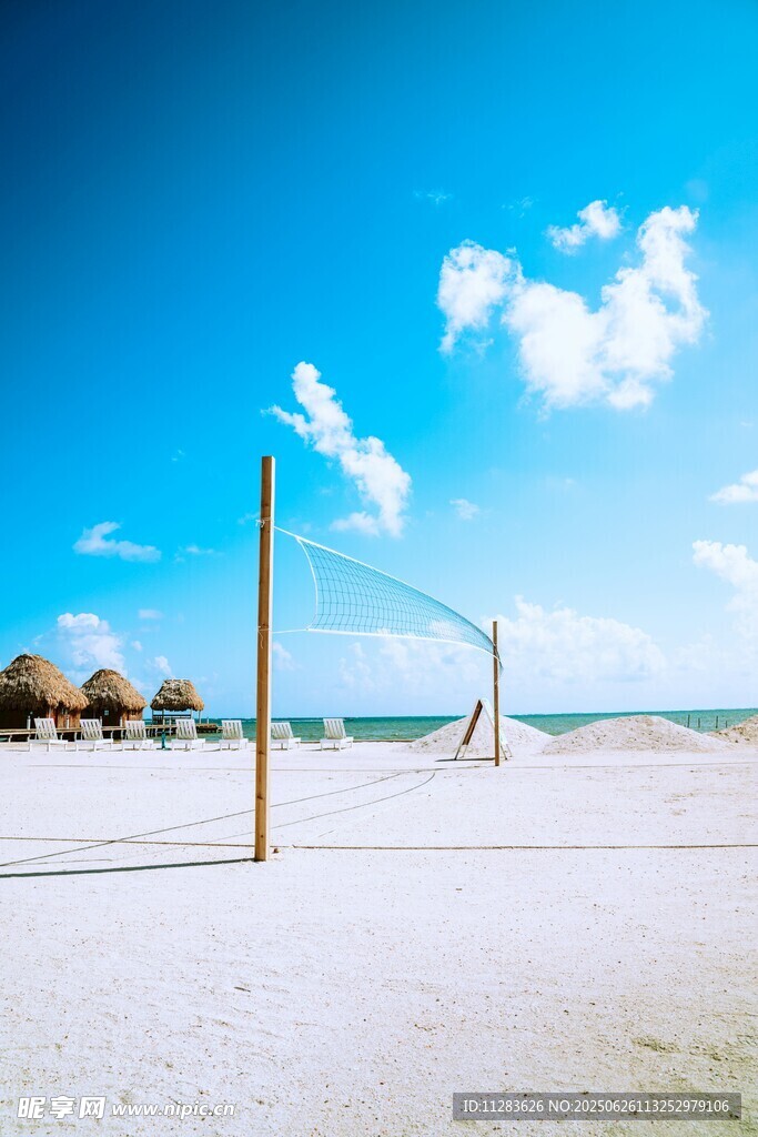 沙滩排球场地的美丽风光