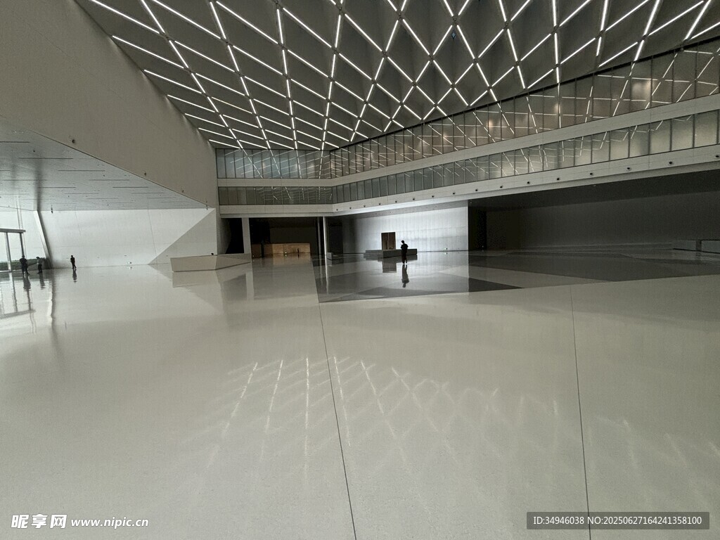 现代空旷室内空间场景