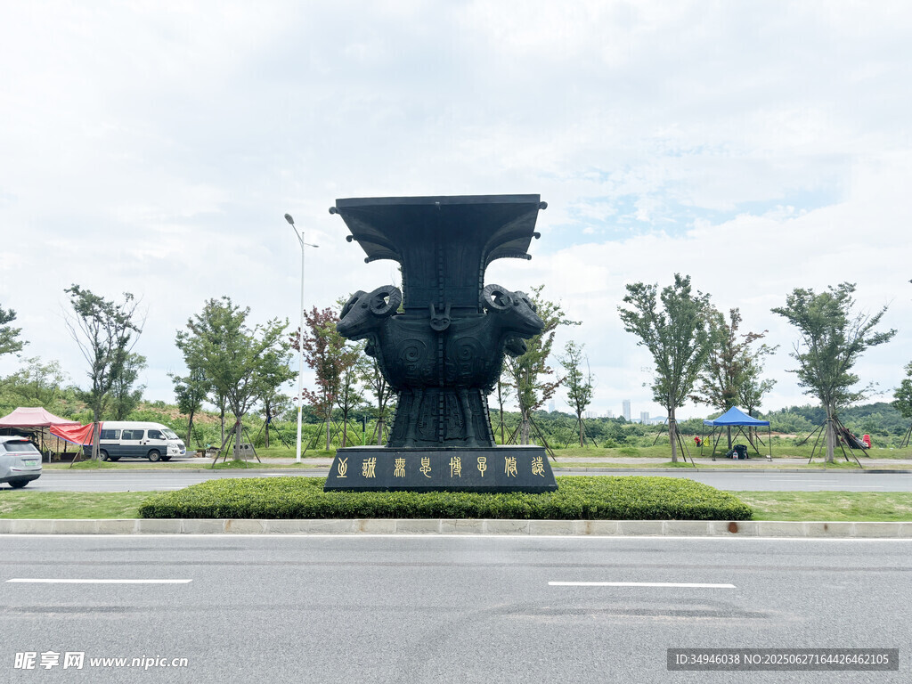 户外大型雕塑景观