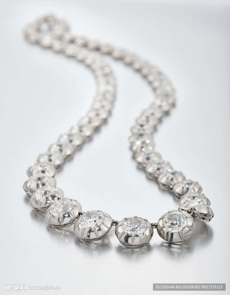 钻石项链