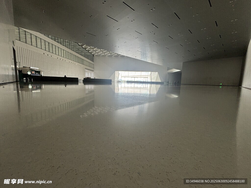 空旷现代室内空间场景
