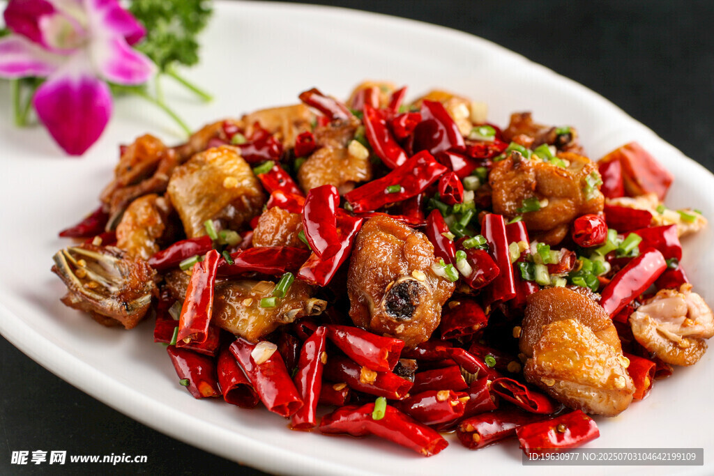 香辣可口的辣子鸡块