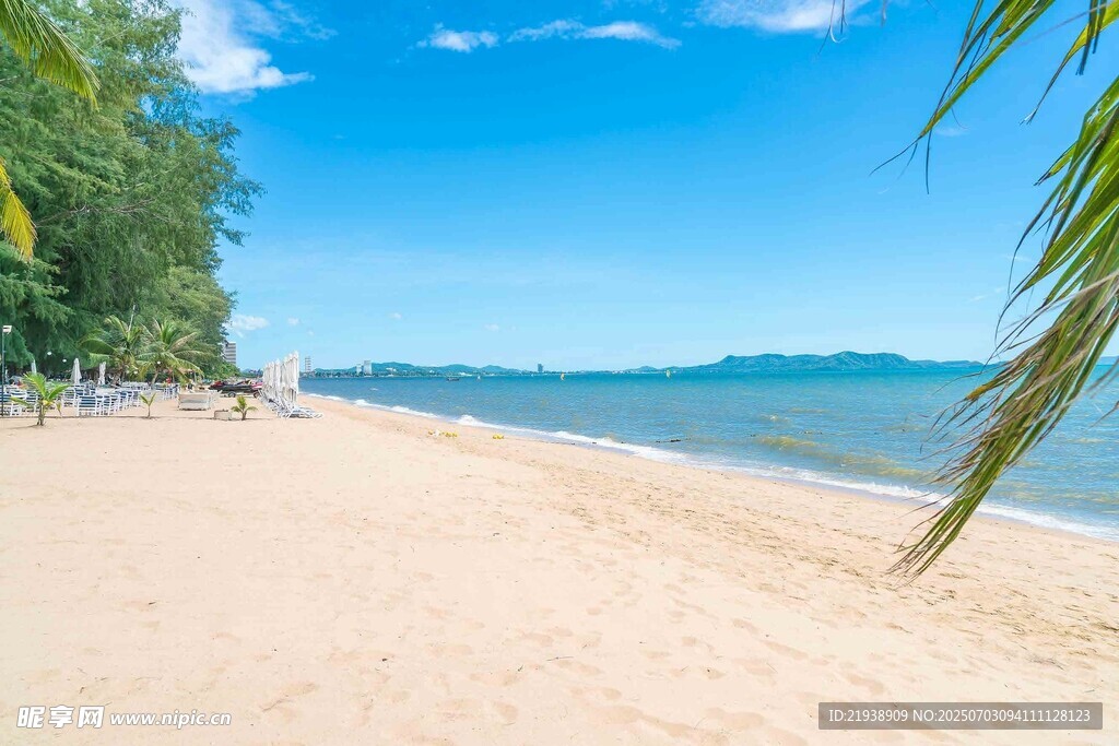 美丽沙滩海景风光