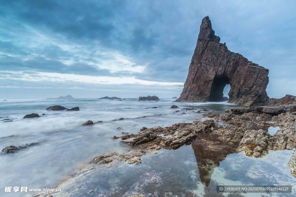 海边独特岩石景观
