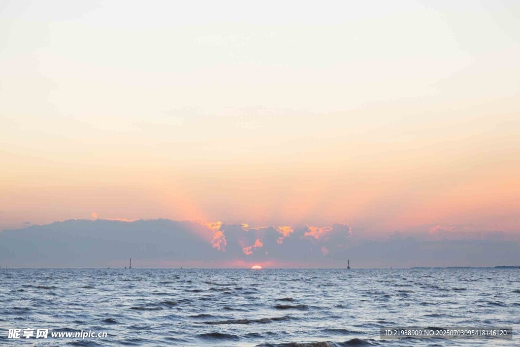 海上日出美景