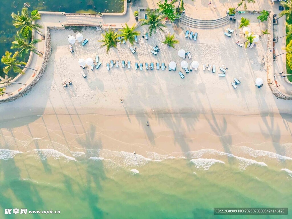 俯瞰美丽海滨度假沙滩