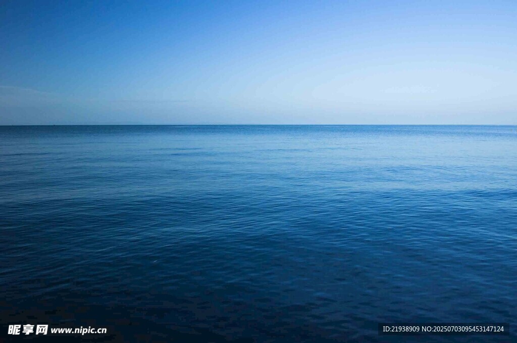 宁静海面