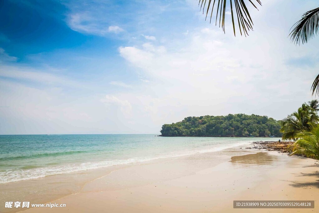 美丽海滨沙滩风光