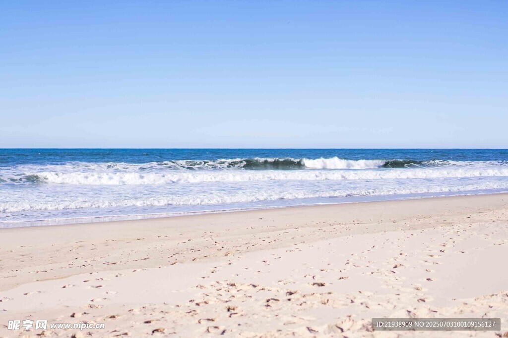 美丽海滨沙滩风景