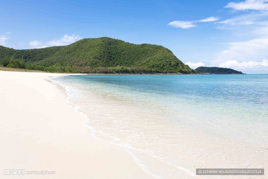 美丽海滨沙滩风光