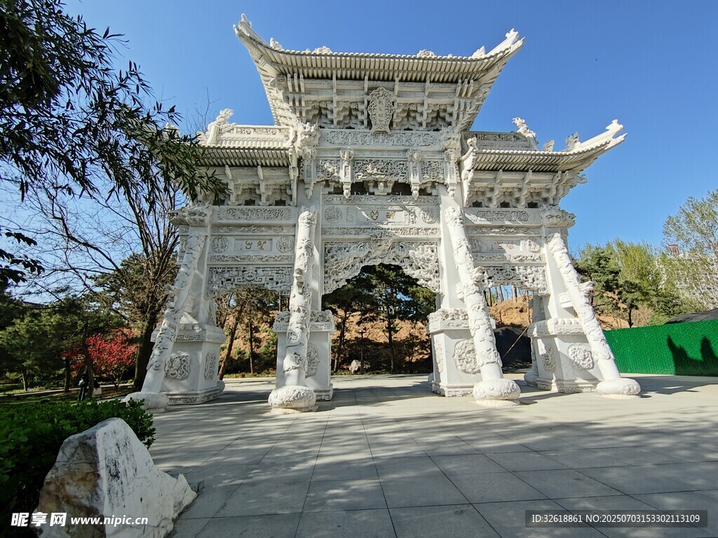 河北美院中式精美石牌坊景观