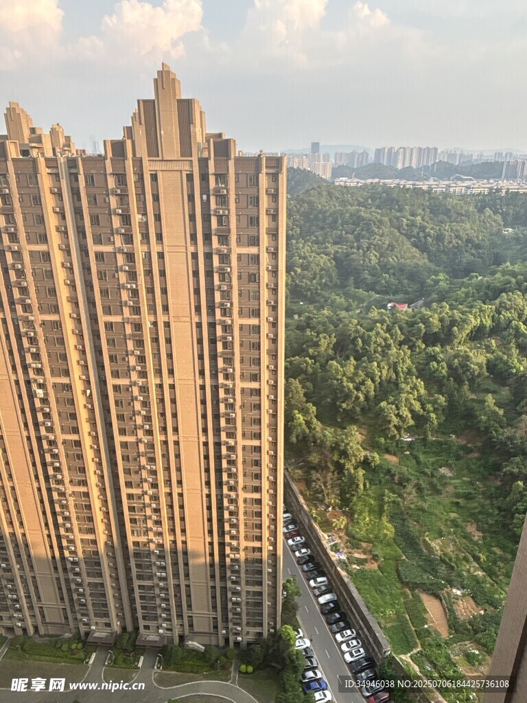 高层住宅俯瞰周边景观