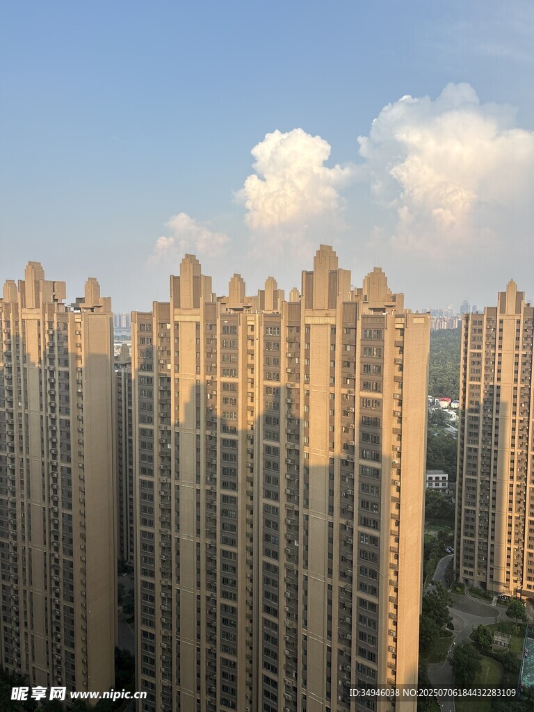 城市高楼林立景观