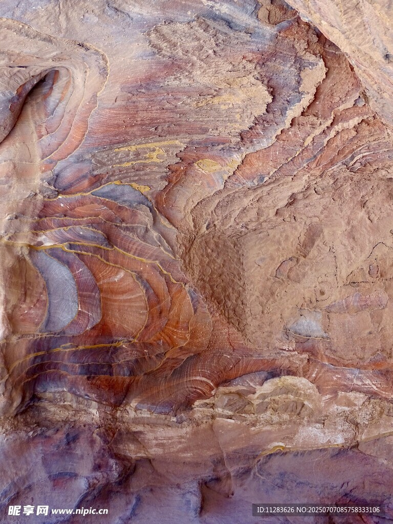 绚丽纹理岩石特写