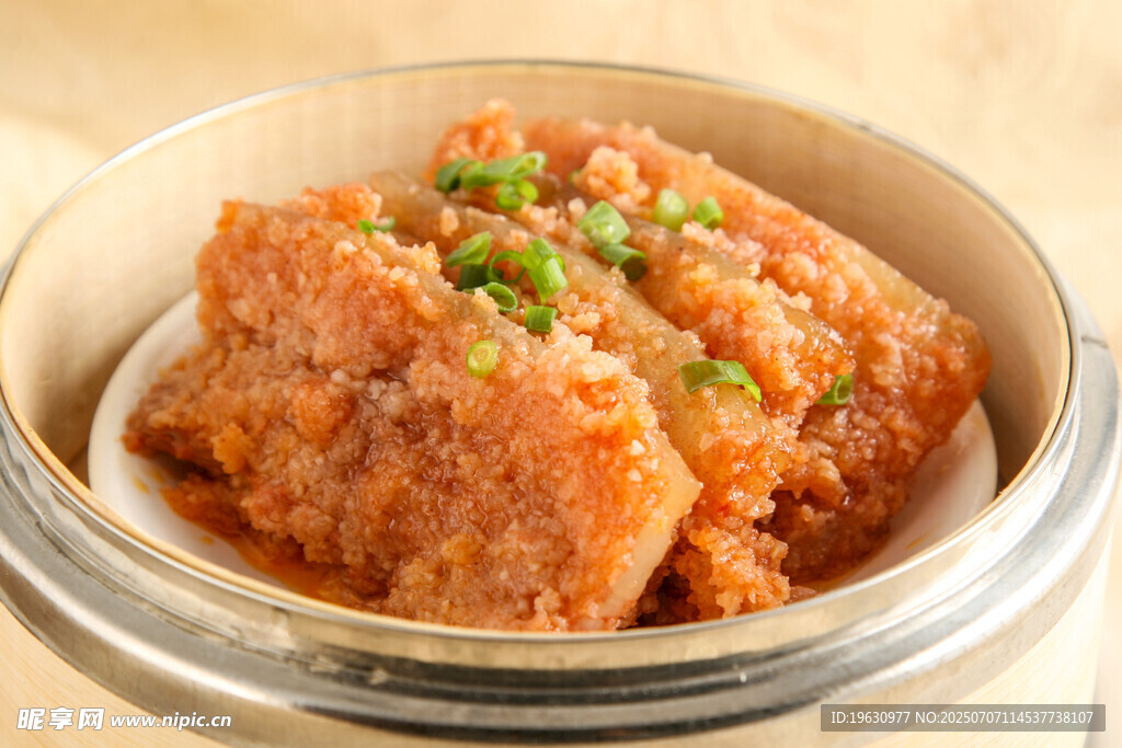 美味糯米蒸排骨