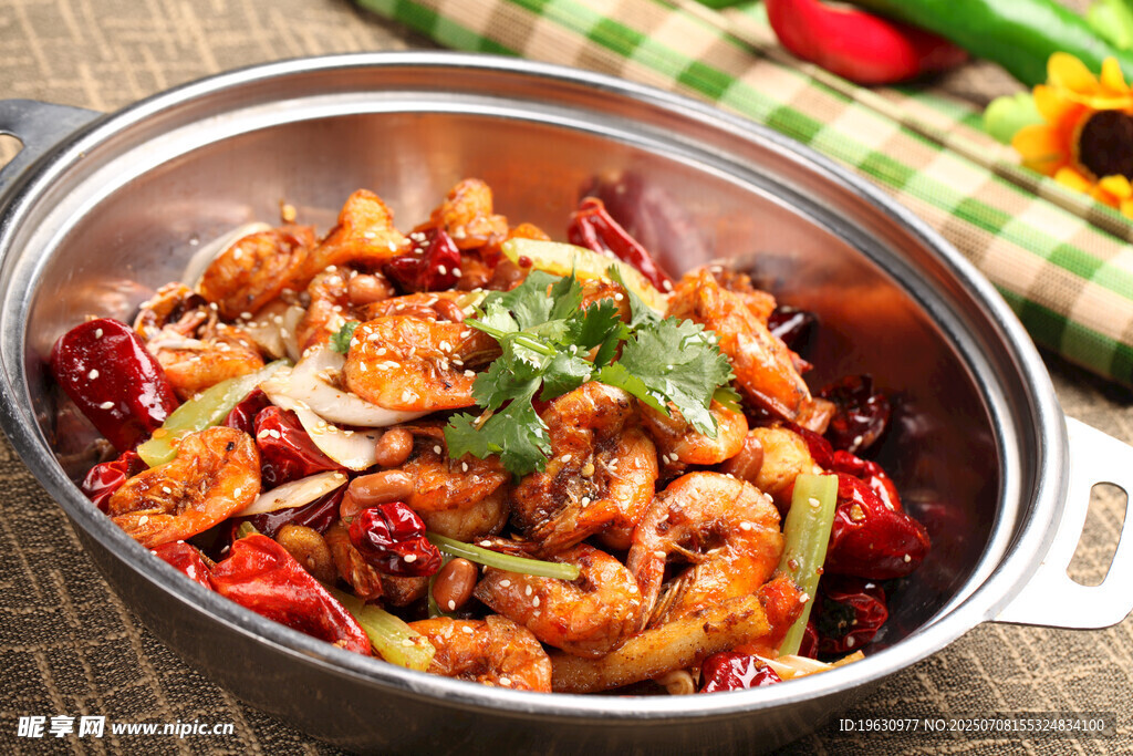 香辣美味干锅虾