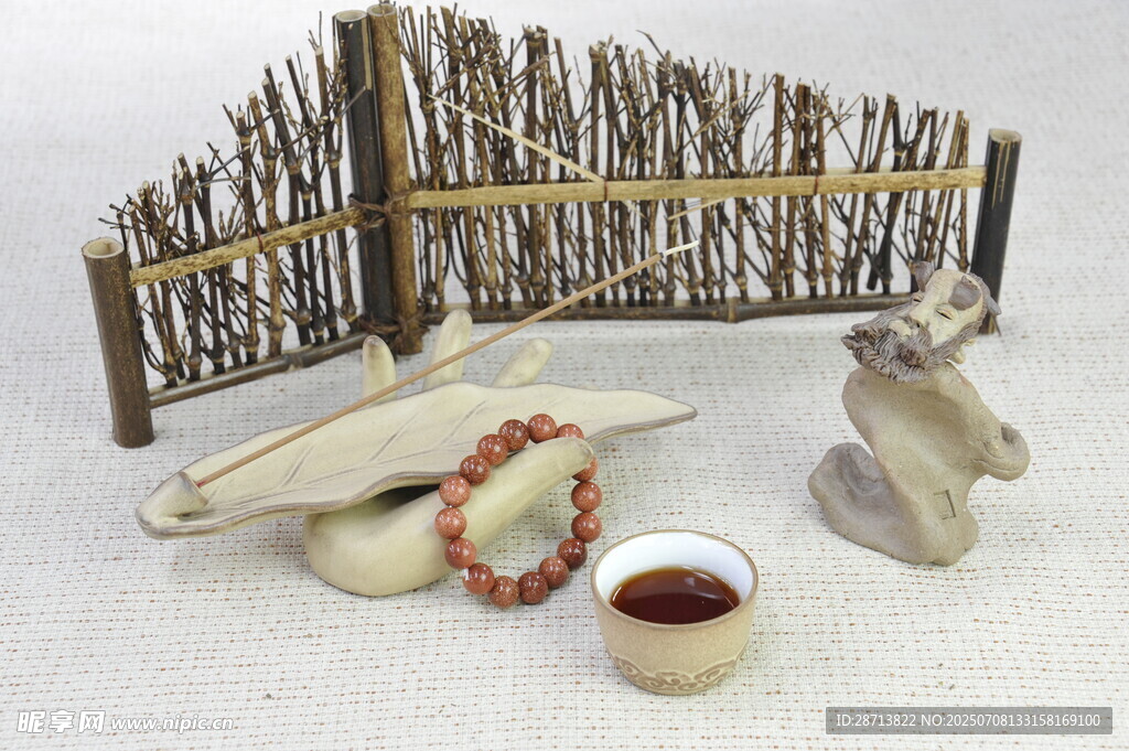 中式禅意摆件组合展示