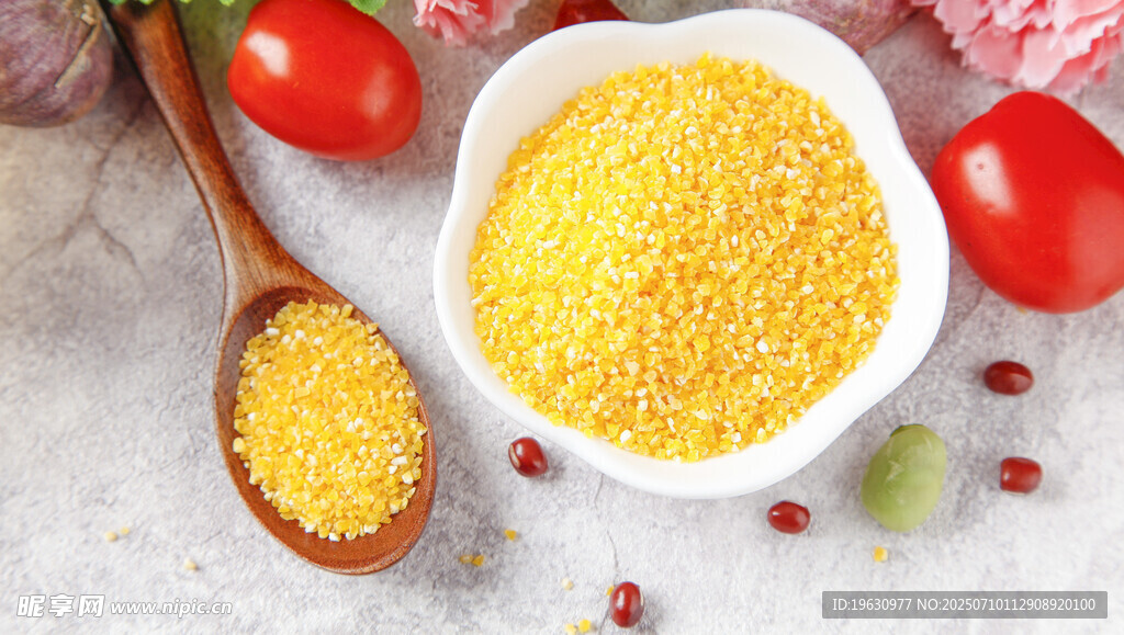 碗装玉米粒
