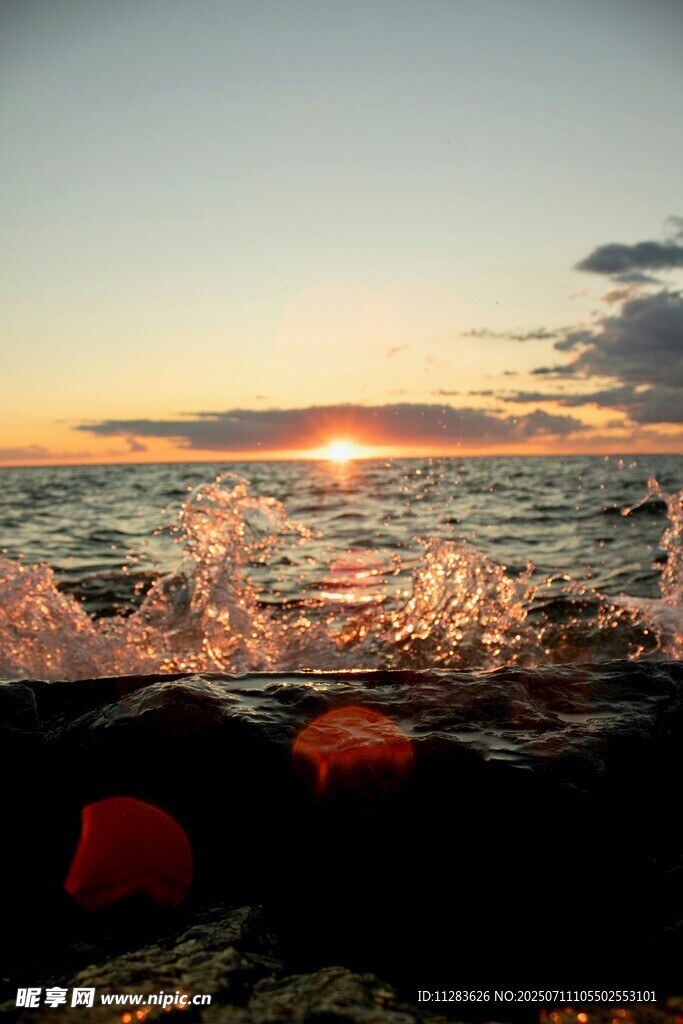 海边日落