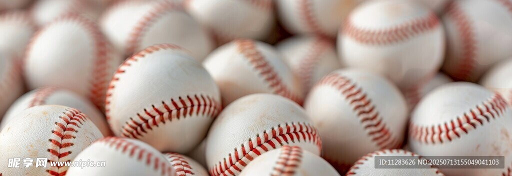 一堆棒球特写