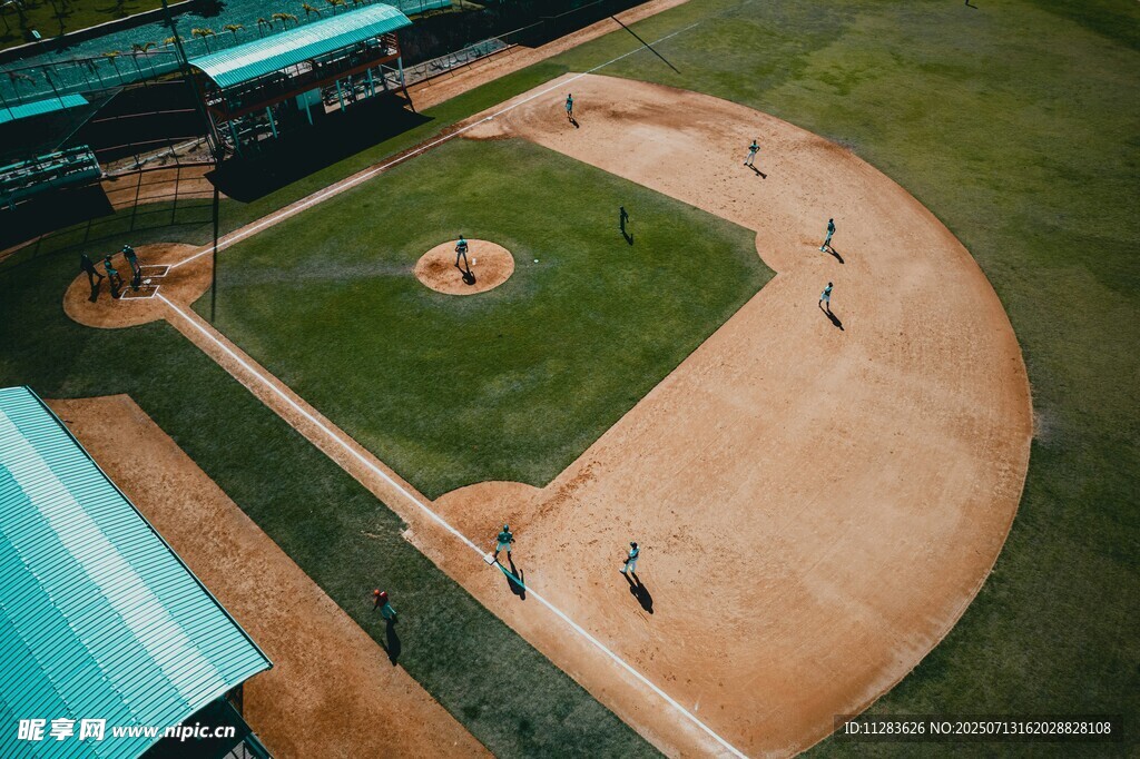 俯瞰棒球场