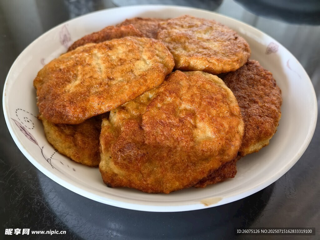 一盘美味的家常煎饼