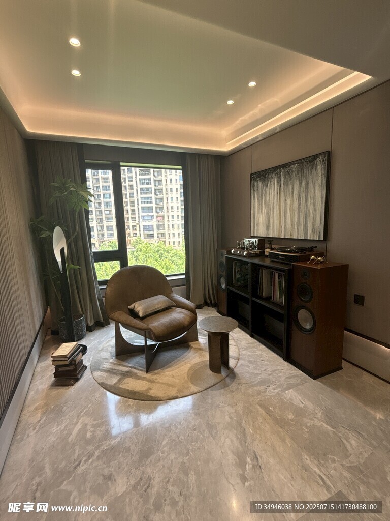 现代简约风格的精致客厅