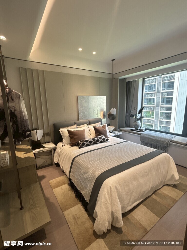 现代简约风格豪华卧室