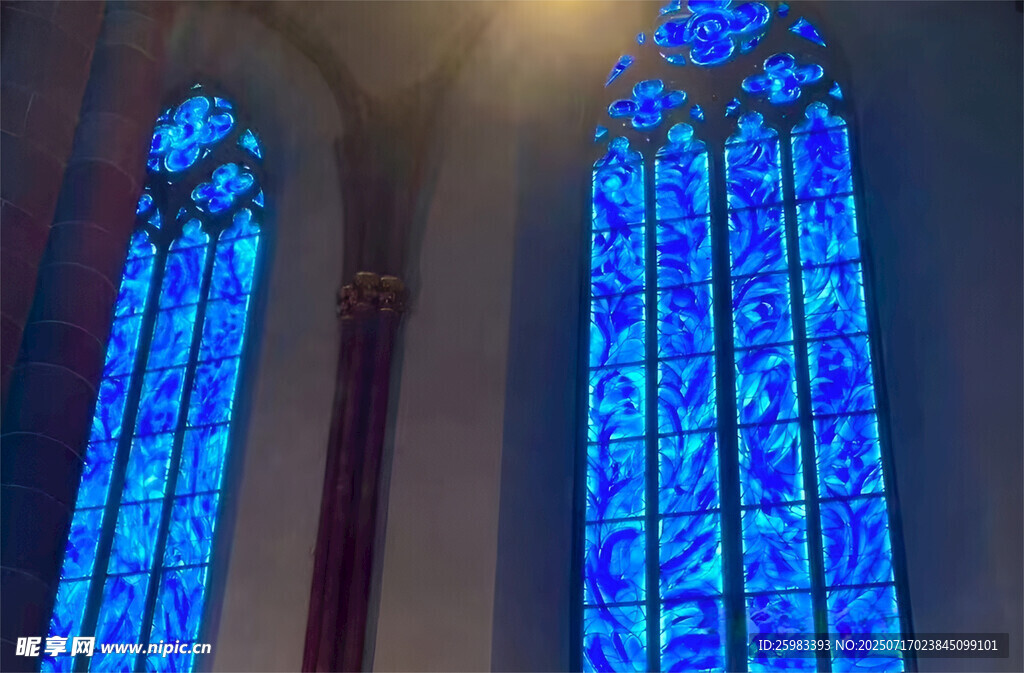 彩色玻璃窗