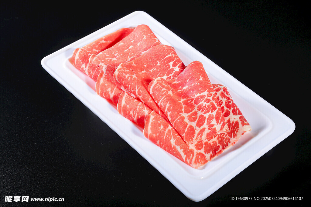 新鲜雪花牛肉片