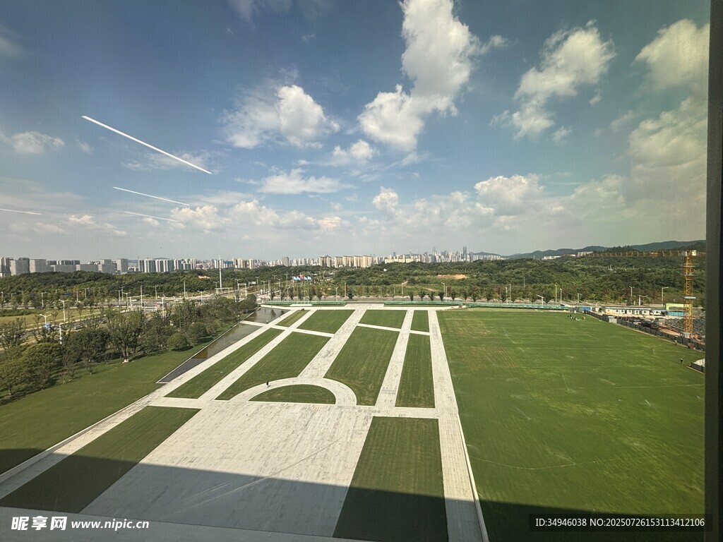 城市开阔绿地景观