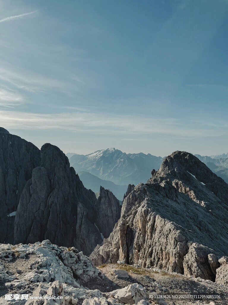 壮丽山景