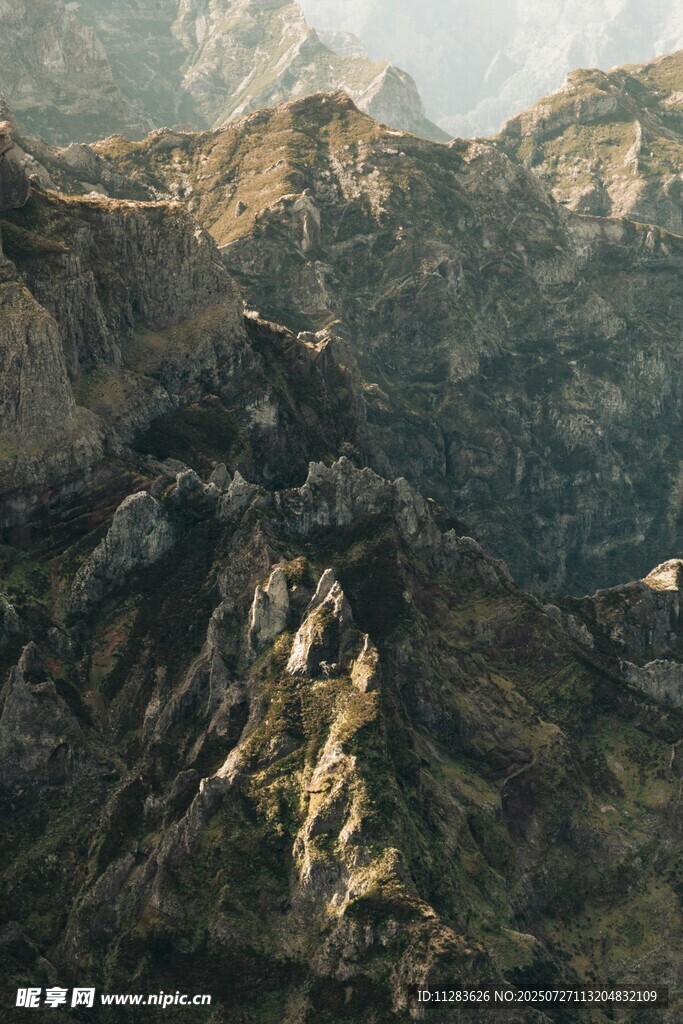 壮丽山景