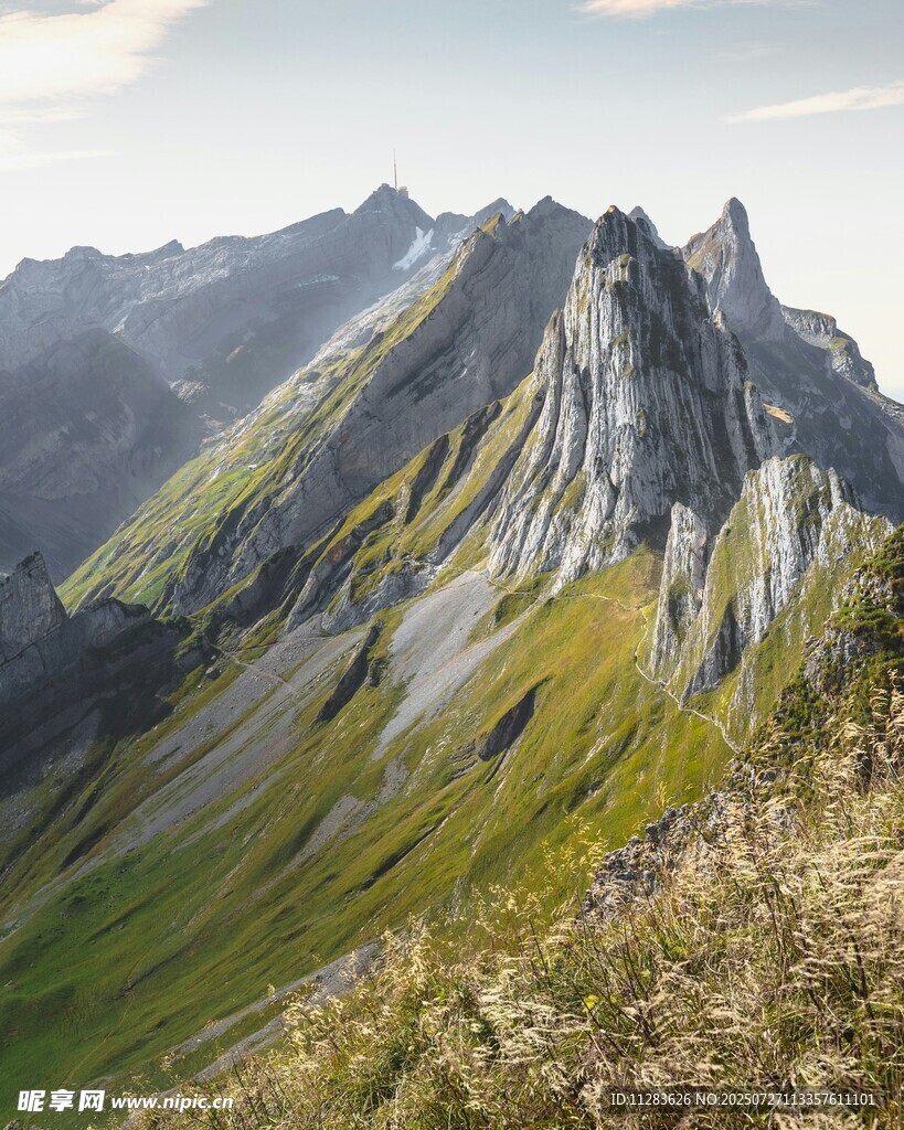 壮丽山景