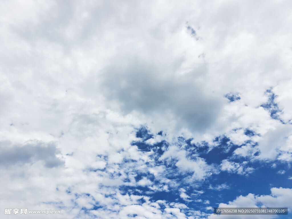 蓝天白云美景