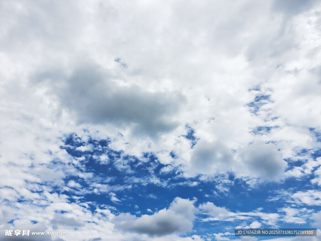 蓝天白云美景