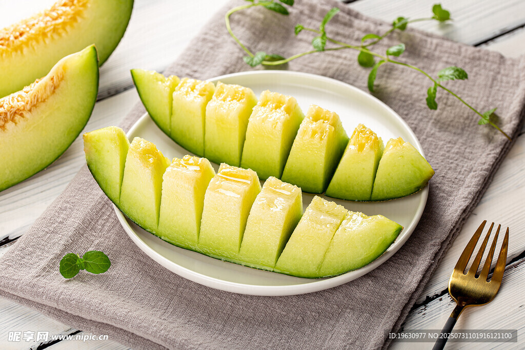 新鲜蜜瓜切片