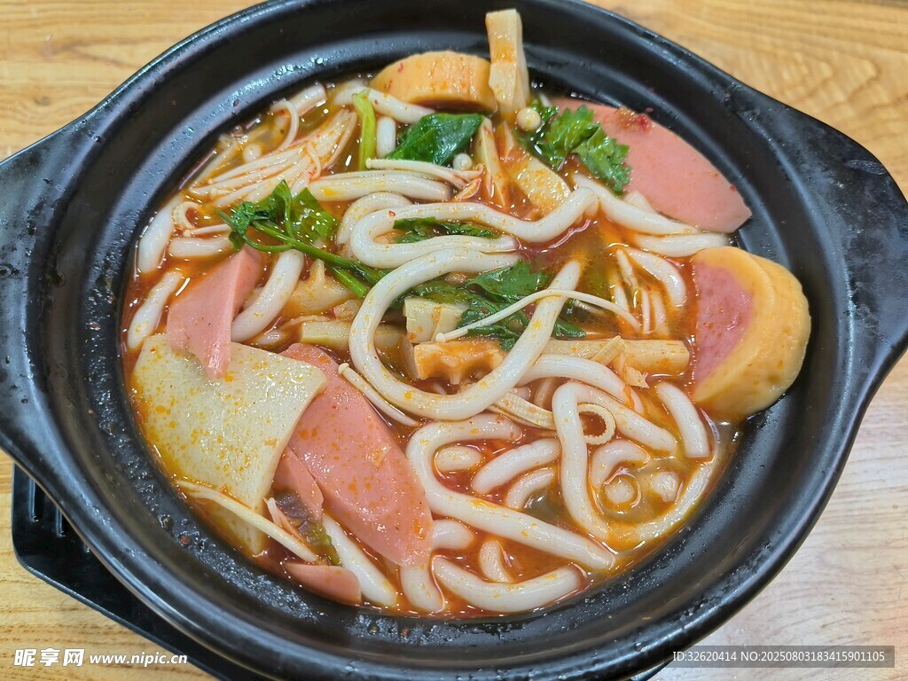 砂锅米线