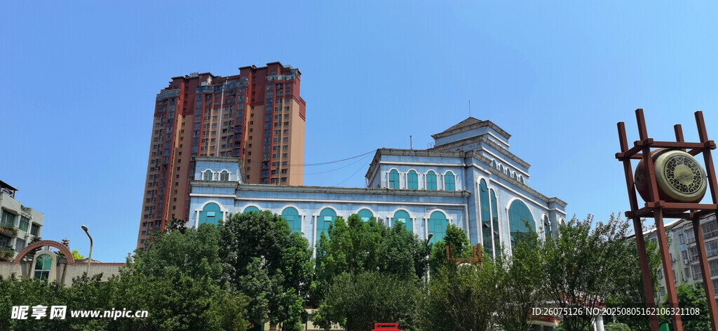 城市中的现代建筑景观